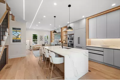 39 G St, Boston, MA 02127 - Photo 1