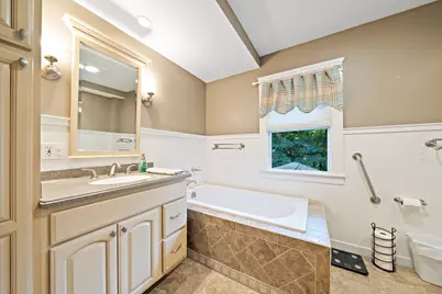 37 Theresa Rd, Quincy, MA 02169 - Photo 19