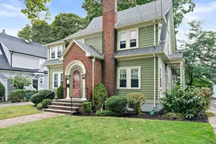 37 Theresa Rd, Quincy, MA 02169 - Photo 3
