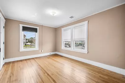 151 Central St, Leominster, MA 01453 - Photo 9