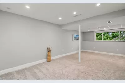 165 Lockland Ave, Framingham, MA 01701 - Photo 23