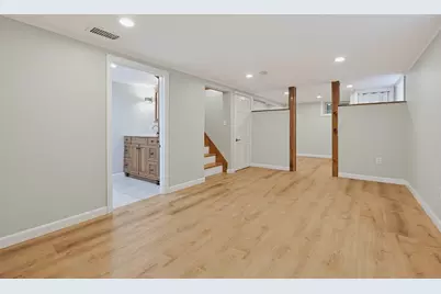 29 Sunnyside Rd, Lynn, MA 01905 - Photo 25