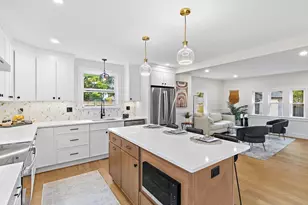 22 Belknap Ct, Concord, MA 01742 - Photo 3