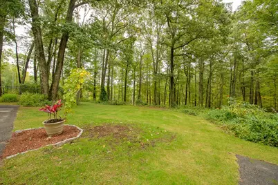 79 Hollis St, Dunstable, MA 01827 - Photo 35