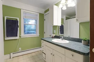 79 Hollis St, Dunstable, MA 01827 - Photo 15