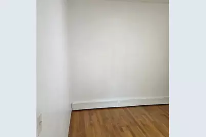 7 Margaret St #6, Boston, MA 02113 - Photo 7