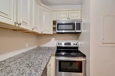 65 Hemenway St #6, Boston, MA 02115 - Photo 5