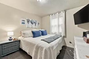 4 3rd Ave, Dudley, MA 01571 - Photo 29