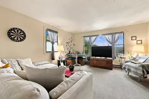 4 3rd Ave, Dudley, MA 01571 - Photo 5