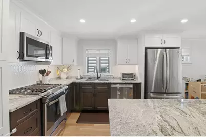 110 Charles St, Quincy, MA 02169 - Photo 19