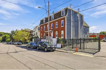 42 Summer Street, Lawrence, MA 01840 - Photo 3