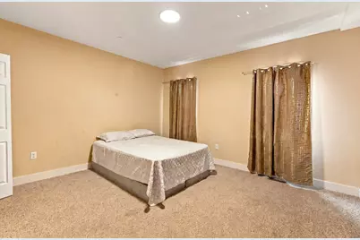 42 Summer Street, Lawrence, MA 01840 - Photo 27