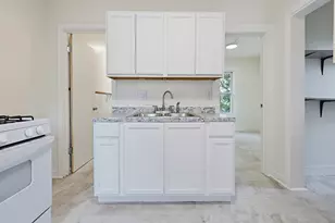 24-26 Grove St, Springfield, MA 01107 - Photo 5