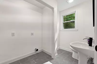 17 Ferry Rd, Methuen, MA 01844 - Photo 15