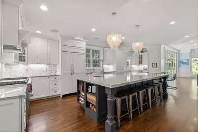 91 Nehoiden Rd, Newton, MA 02468 - Photo 5