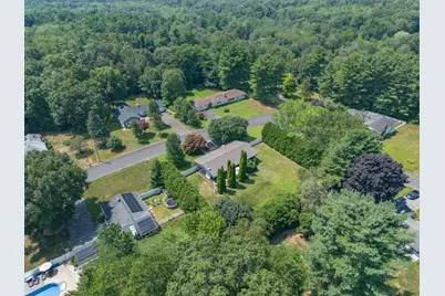 10 Circle Dr, Wilbraham, MA 01095 - Photo 35