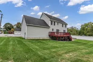 1 Kerrigan Way, Woburn, MA 01801 - Photo 23