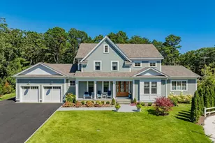 7 Willow Cir, Mashpee, MA 02649 - Photo 3