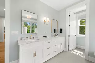 7 Willow Cir, Mashpee, MA 02649 - Photo 15