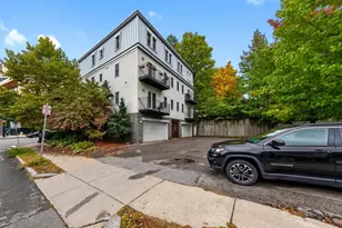 69 Galen St, Watertown, MA 02472 - Photo 31