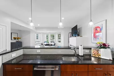 69 Galen St #3, Watertown, MA 02472 - Photo 5