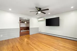 22 Crestshire Dr, Lawrence, MA 01843 - Photo 7