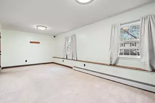22 Crestshire Dr, Lawrence, MA 01843 - Photo 27