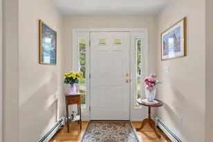 46 Holly Cir, Kingston, MA 02364 - Photo 7