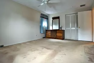 18 Delorenzo Dr, Randolph, MA 02368 - Photo 21