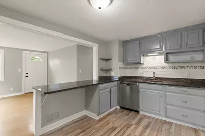 519 Turnpike St, Easton, MA 02375 - Photo 7
