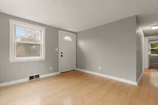 519 Turnpike St, Easton, MA 02375 - Photo 25