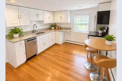 4 Upcrest Road #4, Boston, MA 02135 - Photo 7