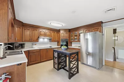 36 Goldenview Drive, West Springfield, MA 01089 - Photo 9