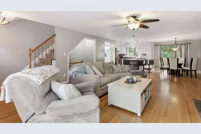 18 Mansion Woods Dr #C, Agawam, MA 01001 - Photo 7