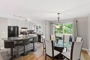 18 Mansion Woods Dr, Agawam, MA 01001 - Photo 11