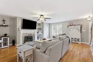 18 Mansion Woods Dr, Agawam, MA 01001 - Photo 9
