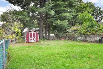 834 East St, Ludlow, MA 01056 - Photo 3