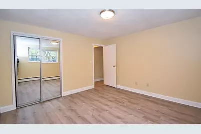 1105 Lexington St #7-3, Waltham, MA 02452 - Photo 5
