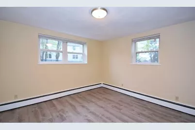 1105 Lexington St #7-3, Waltham, MA 02452 - Photo 7
