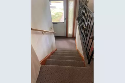 33 Rand Ave, Attleboro, MA 02703 - Photo 7