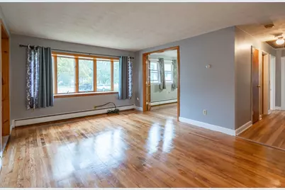 5 Martin Dr, Billerica, MA 01821 - Photo 3