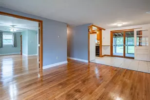 5 Martin Dr, Billerica, MA 01821 - Photo 9