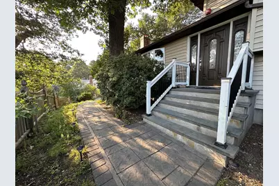 35 Glen Cir, Waltham, MA 02451 - Photo 33