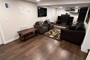 35 Glen Cir, Waltham, MA 02451 - Photo 25