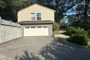 35 Glen Cir, Waltham, MA 02451 - Photo 41