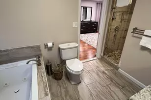 35 Glen Cir, Waltham, MA 02451 - Photo 15