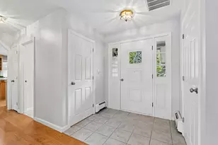 272 Mill St, Holliston, MA 01746 - Photo 3
