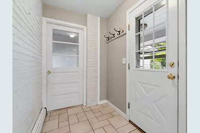 272 Mill St, Holliston, MA 01746 - Photo 21