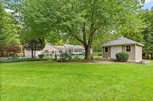 272 Mill St, Holliston, MA 01746 - Photo 37