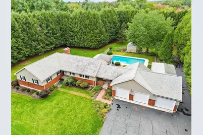 272 Mill St, Holliston, MA 01746 - Photo 37